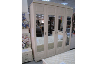 Шкаф Кристина 4-дверный белый с зеркалом