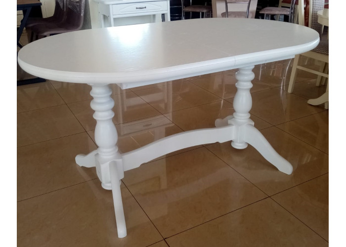 Стол овальный белый